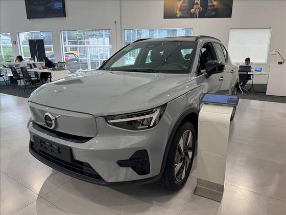 VOLVO EX40 P6 RECHARGE ELECTRIC PLUS